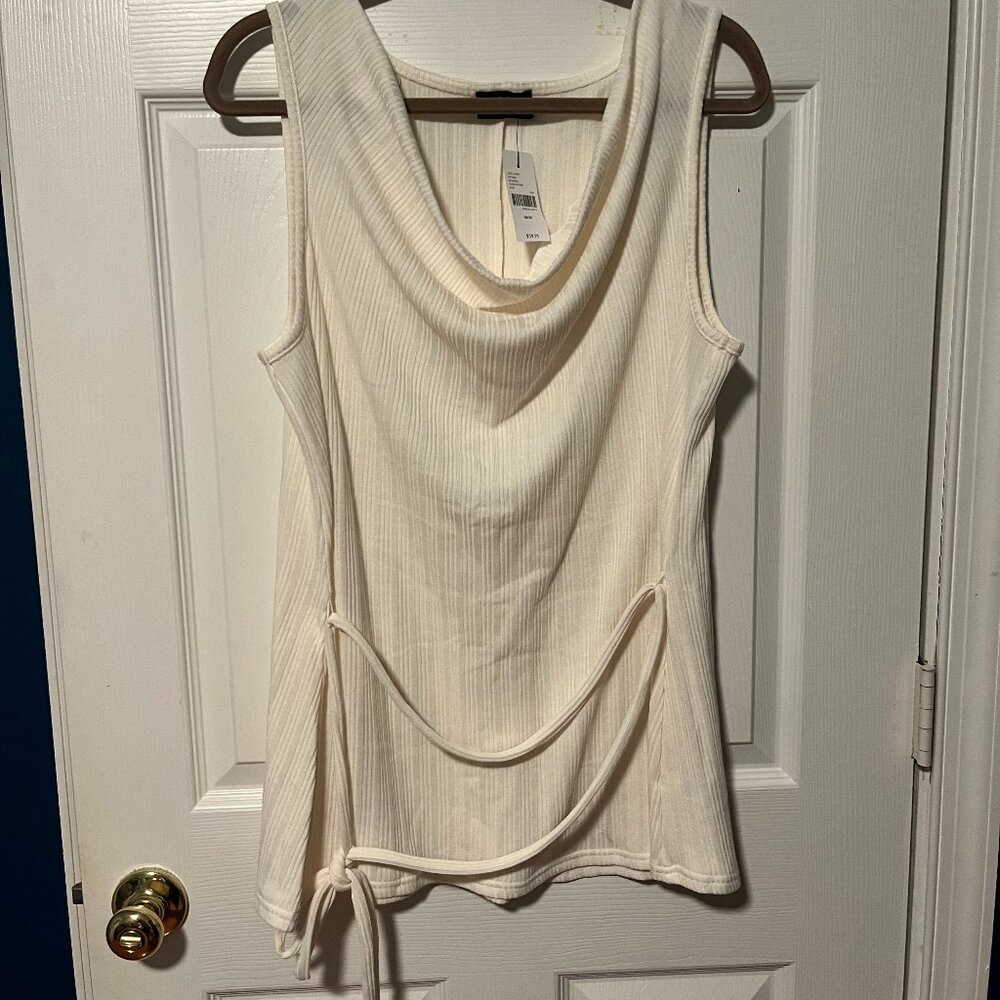 NWT Sleeveless cream blouse